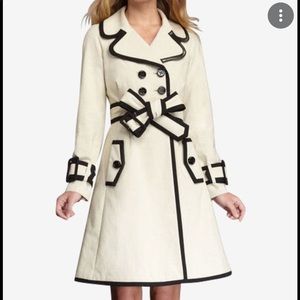 Chic Kate Spade x Florence Broadhurst trench coat